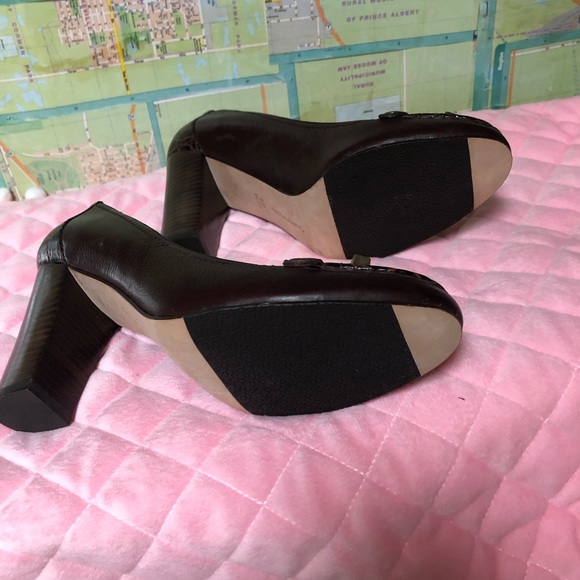 Johnston &Murphy heels brand new - Picture 2 of 6